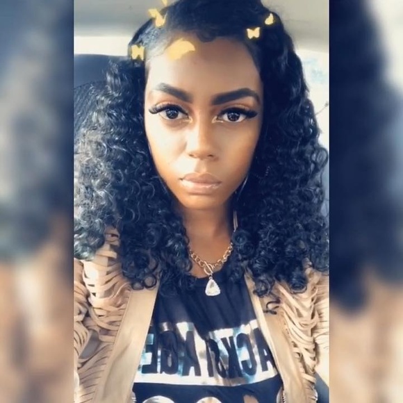 Meet your Posher, Julia - Picture 1 of 1